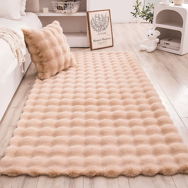 Beige big rabbit fur