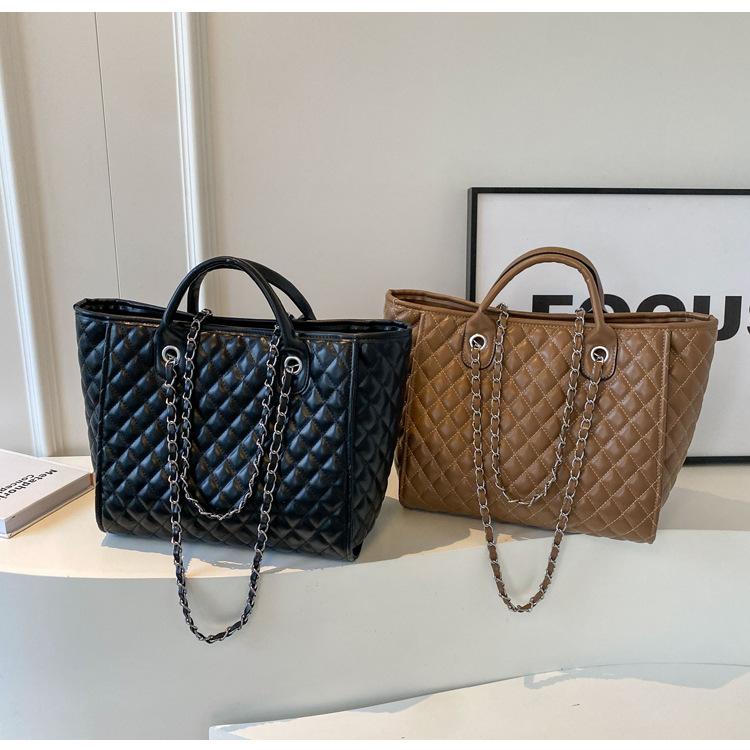 European And American Lingge Bag New Large Capacity Chain Bag Fashionable And Versatile Handheld Single Shoulder Tote Bag_voghion.com