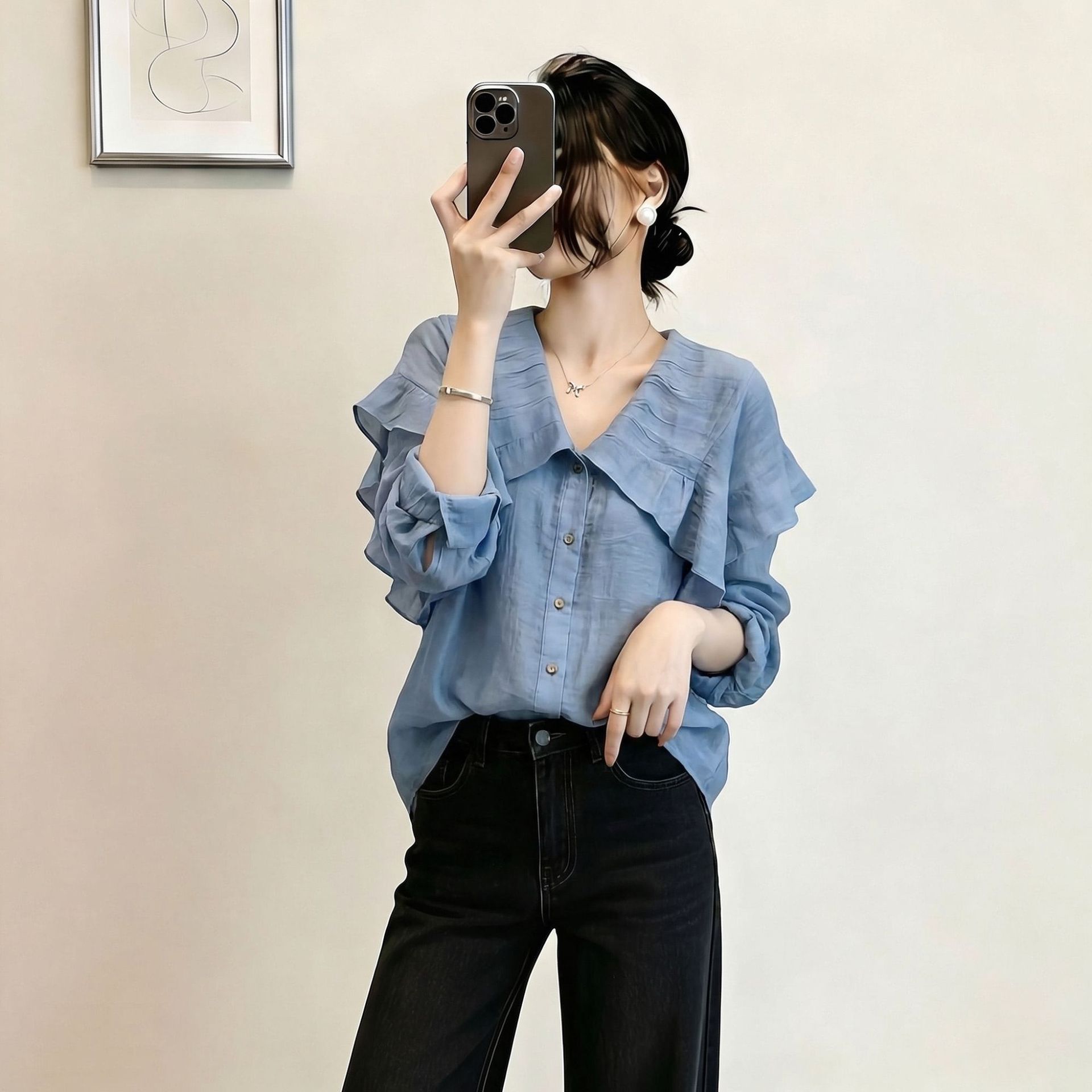 Áo sơ mi nữ dài tay mỏng nhẹ, phom thẳng vai, màu xanh dương – kiểu dáng mới mùa hè — xanh lam chi tiết 2
