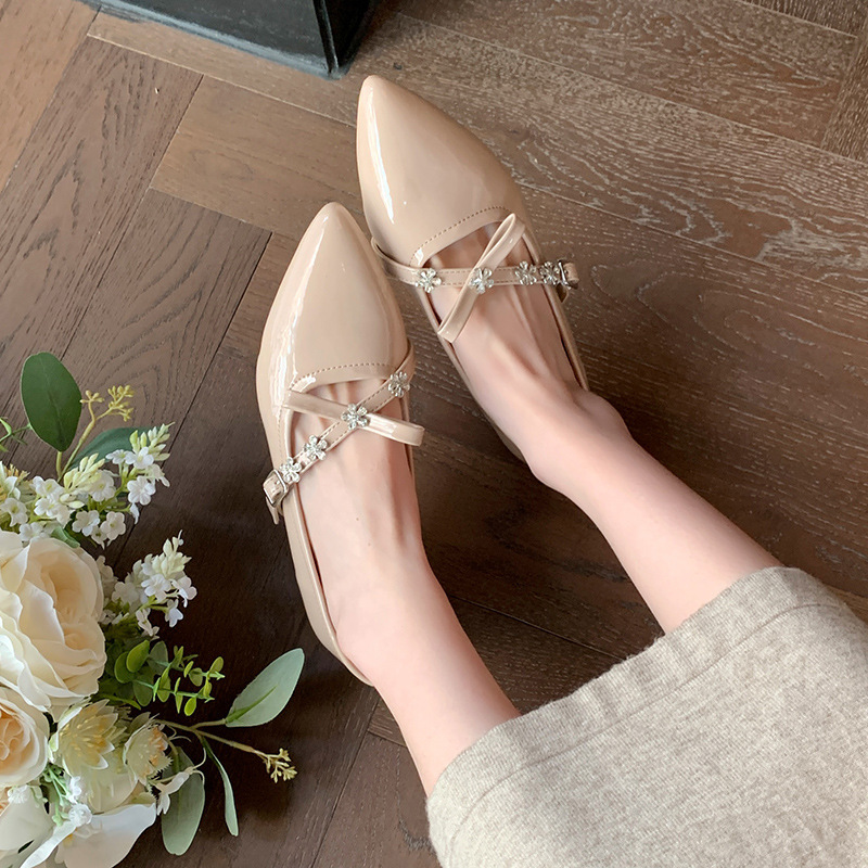 Plus-Size French-Style Nude Pointed-Toe Bowknot Chunky Heel Single Shoes 2026 Shallow Mary Jane Shoes Extra Wide Large Size Women's Shoes 45 Plus-Size French-Style Nude Pointed-Toe Bowknot Chunky Heel Single Shoes 2026 Shallow Mary Jane Shoes Extra Wide Large Size Women's Shoes 45