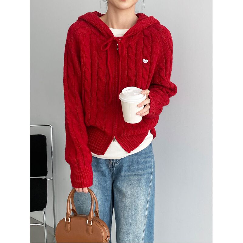 Korean-Style Early Spring Small Heart-Shaped Hooded Sweater for Women, Gentle Twist Pattern, Loose Zipper Knit Cardigan D1127