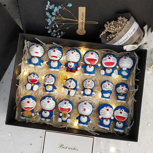 Creative and practical Doraemon doll figurine gift box for girls, exquisite My Melody-style Doraemon figurines as gifts for close female friends