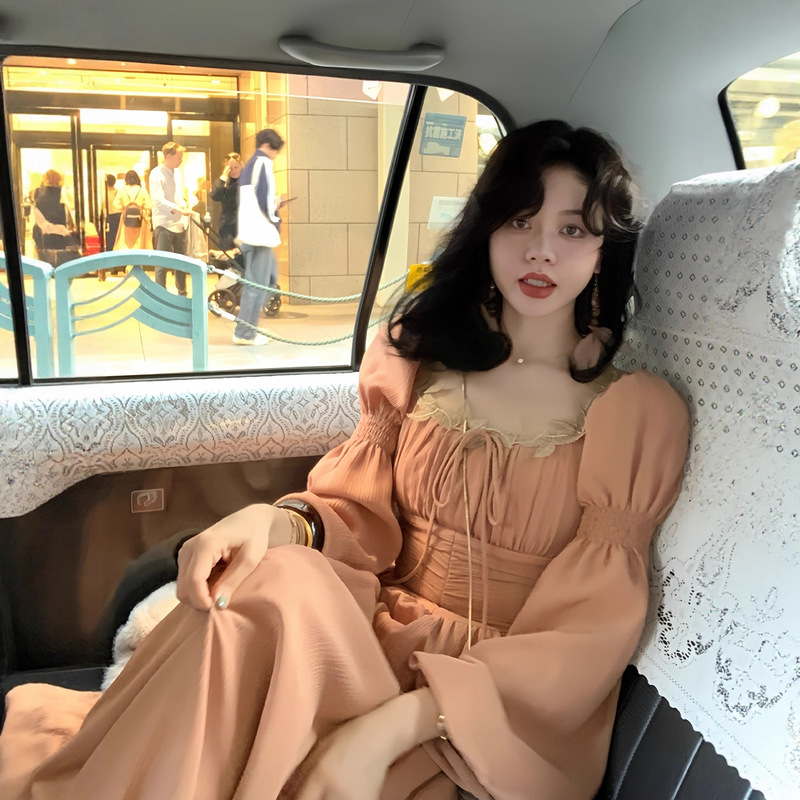 Plus Size Fat mm New Square Collar Autum Elegant French Waist Slimming Look Beautiful Design Long-Sleeved Dress for Women