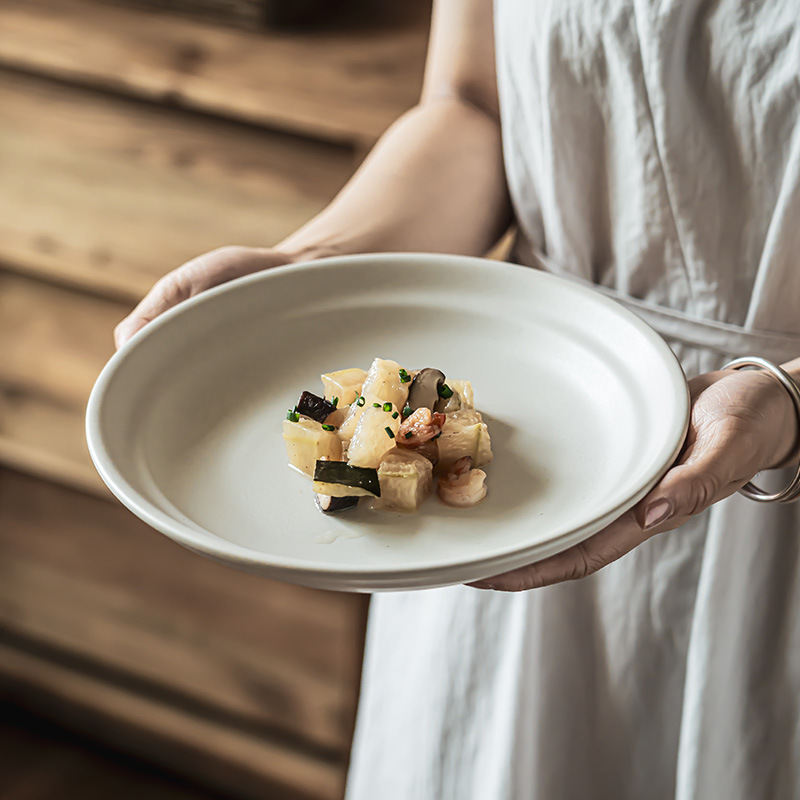 Platos de cerámica retro de color puro Platos de cocina caseros destacados creativos Platos de pasta de alto valor Platos de postres Platos de carne Vajilla