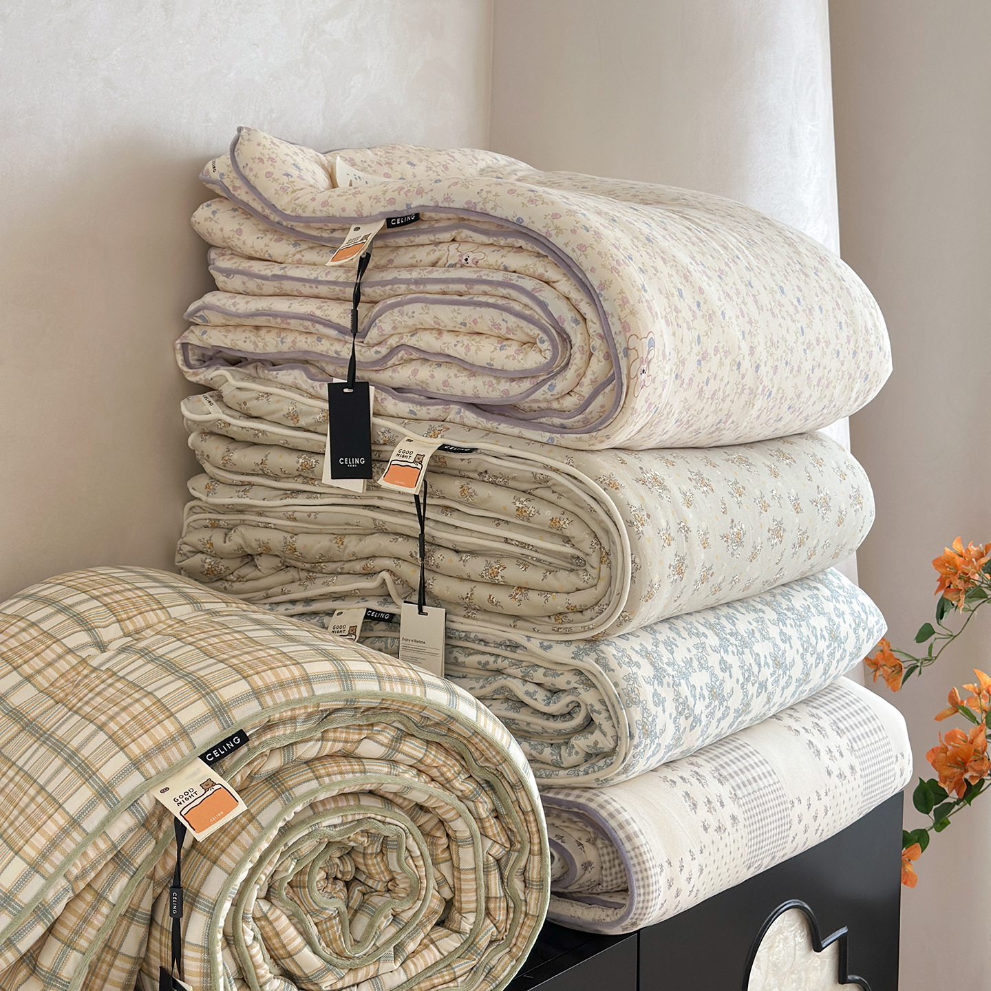 Ins Cartoon Floral Knitted Air-Conditioned Cotton Spring & Fall Quilt Core Single and Double Thickeneded Warm Winter Quilt Machine Washable Quilt