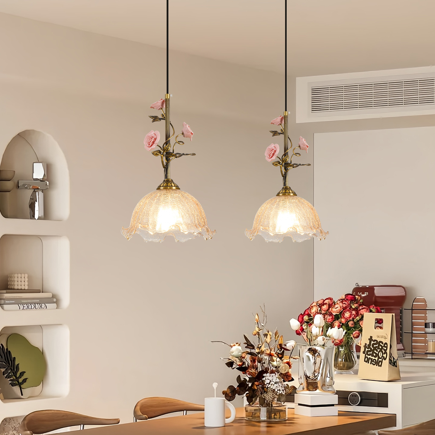 Lámpara de cabecera del dormitorio de cobre creativo francés personalidad pequeña lámpara de cama italiana simple sensación de lujo ligera lámpara de cabello de lujo 413L