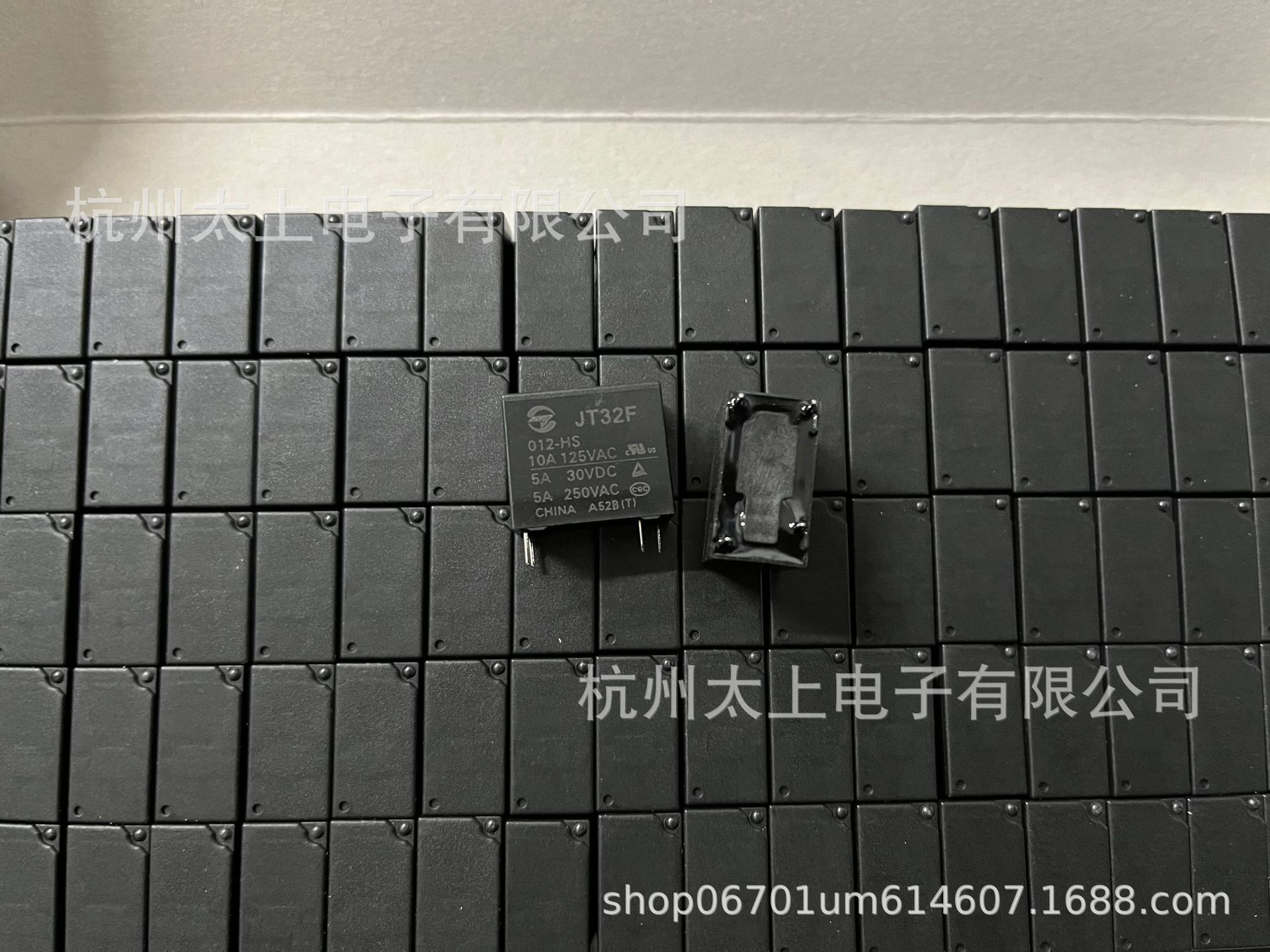 金天继电器JT32F 012 005 009 024 048-HS 4脚常开5A250V原厂正品