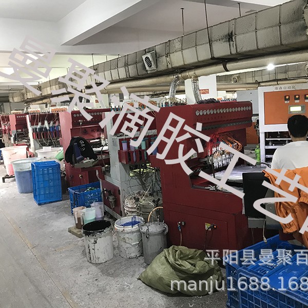 布のアクリルのキーホルダーのオーダーメードのアクリルの周辺のlabubuのカップルはdiyの部品を掛けます。