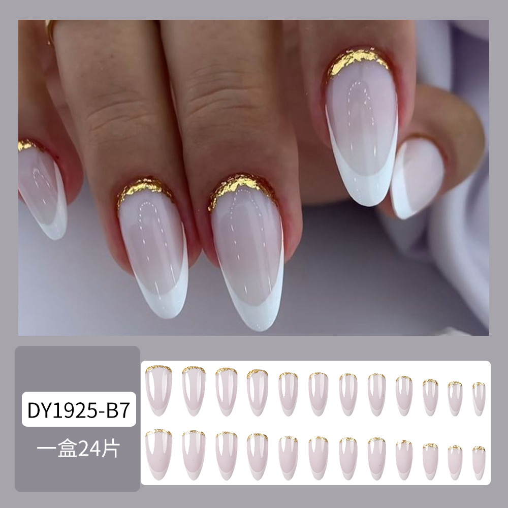 Desgaste de uñas falso transfronterizo de uñas de longitud media pieza de uñas desmontable pieza de uñas producto terminado uñas al por mayor