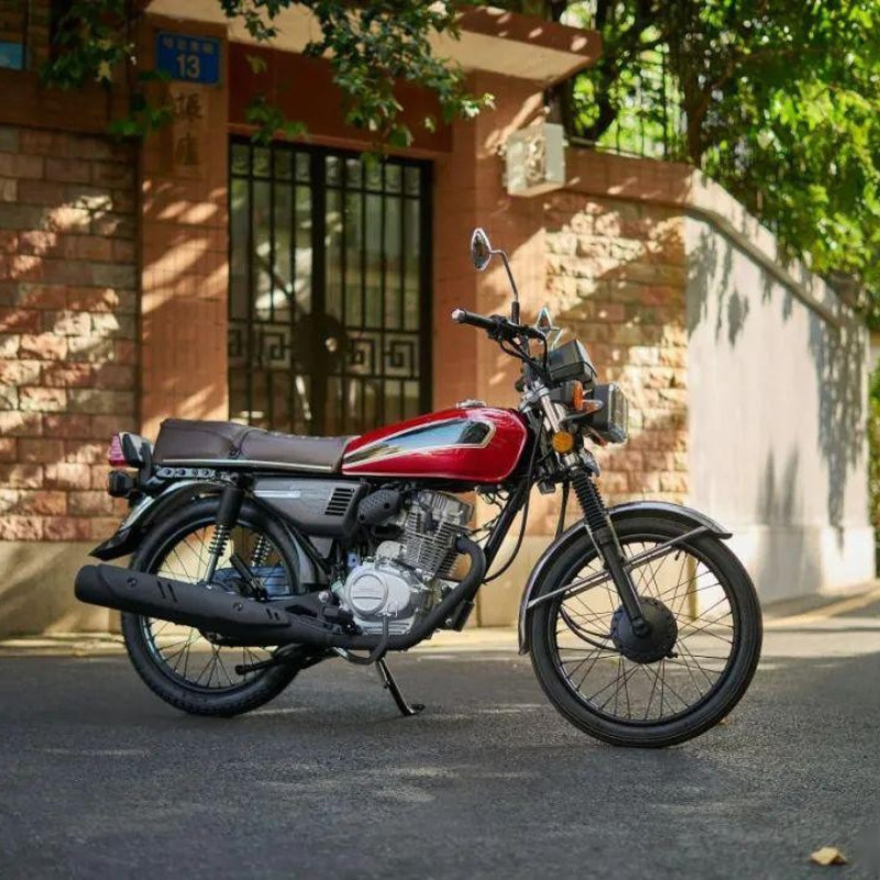 Motorcycle CG125 CG 7.5kg wheel motorcycle fuel-powered motorcycle cross-border hot-selling