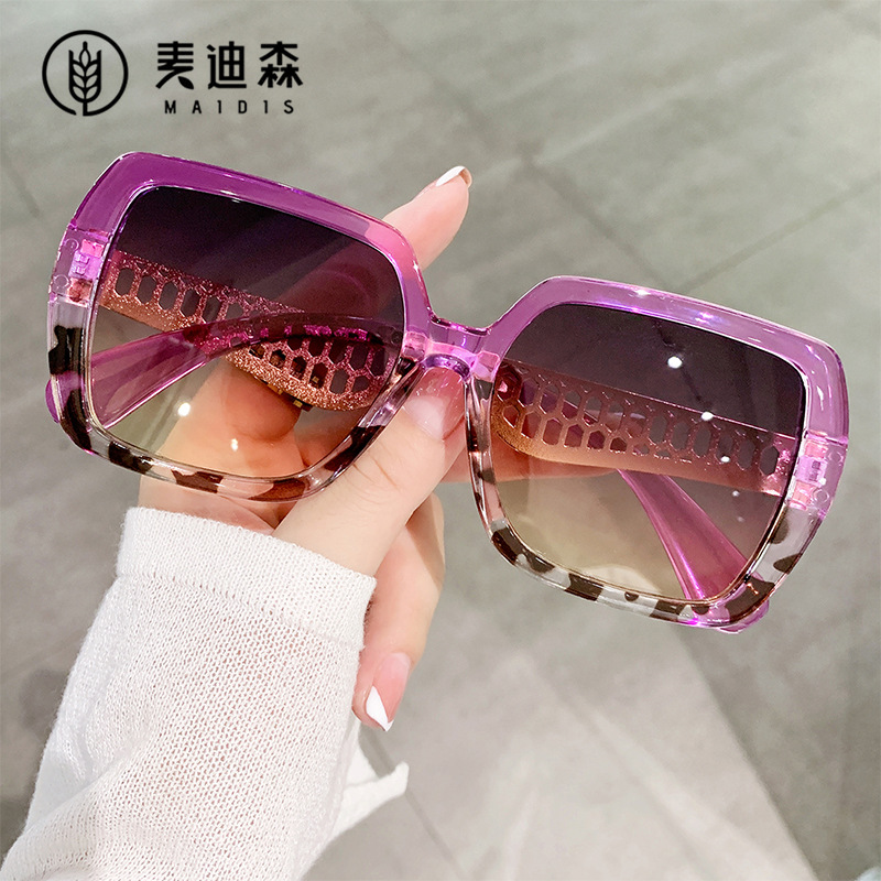 retro sunglasses