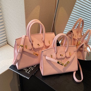Large-Capacity Shoulder Bag for Women 2025 New Spring Fashion Versatile Armpit Bag Bag Trendy Style Handbag