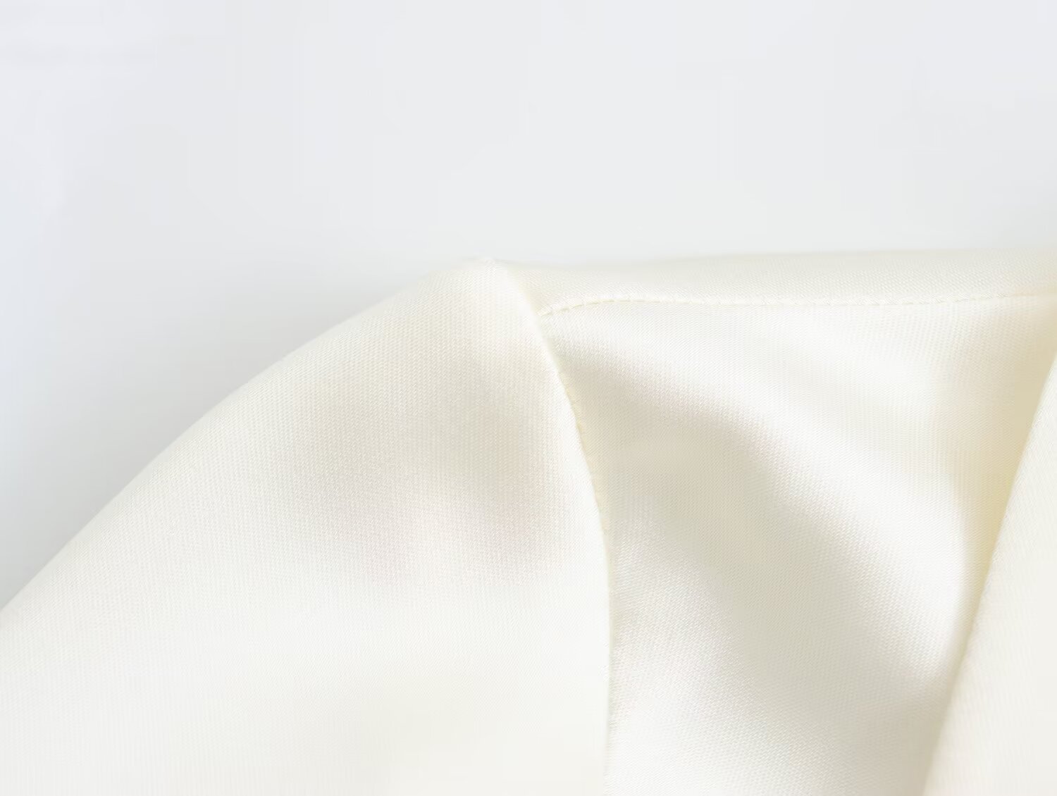 Turndown Neckline Slim Fit Type Wholesale Women's Sexy Streetwear Solid Color Long Sleeve Knot Blouses