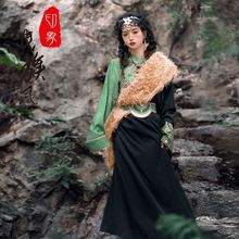 旅拍拉萨西藏藏装男女西藏服饰藏袍藏族传统服装民族绿色新款演出
