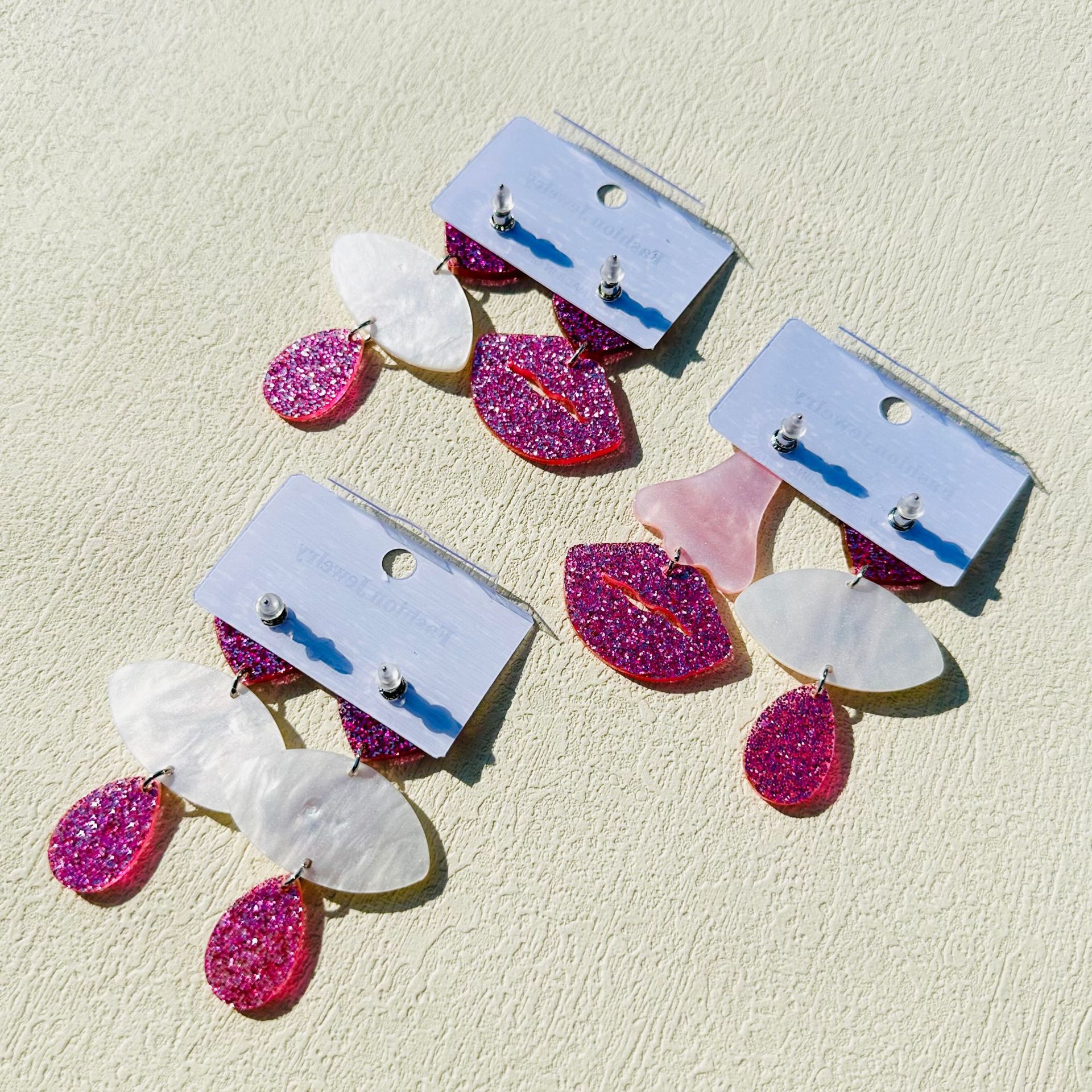 Acrylic Material Mouth, Eye Pattern Women's Gender 1 Pair Cute Funny Mouth Eye Arylic Drop Earrings