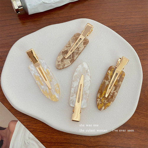 Unobtrusive hair clip for women, summer side bangs hair clip headwear face makeup mask one-word duckbill hair clip 