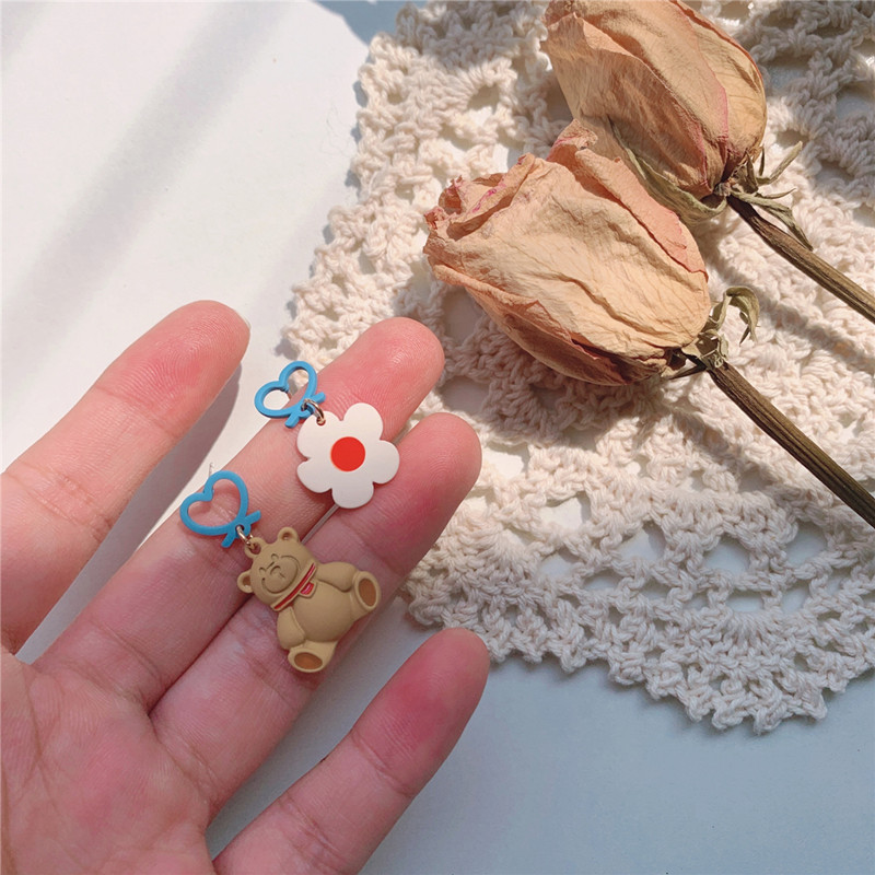趣味卡通小熊耳釘~藍色桃心花朵撞色春夏季新款耳環女ins耳飾