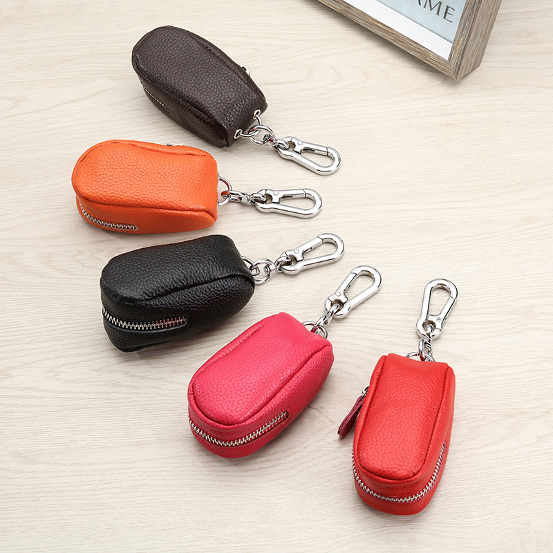 Genuine Leather Key Case for Men and Women, Universal Car Key Holder, Simple Waist-Hanging Protective Cover, Multifunctional Household Key Case