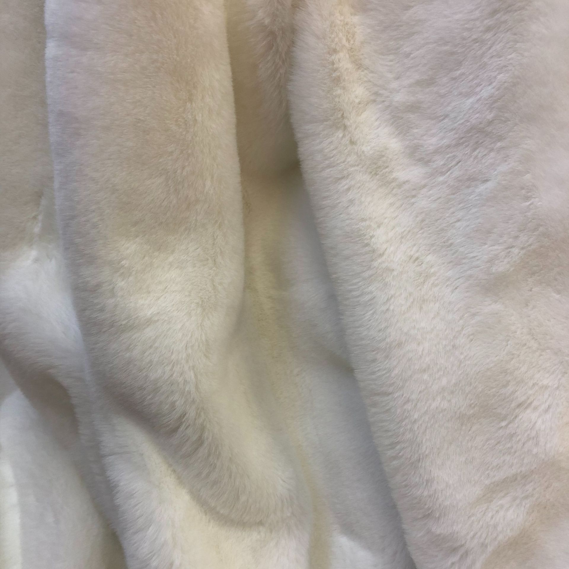 Conejo chino en stock 15cm imitación de conejo grosor conejo suave ropa juguetes zapatos tela de peluche