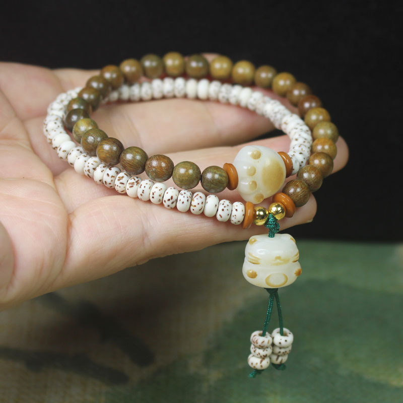 Green sandalwood 0.6 star moon bodhi beads double ring beads bracelet cat pendant Mori Wen play rosary beads wholesale