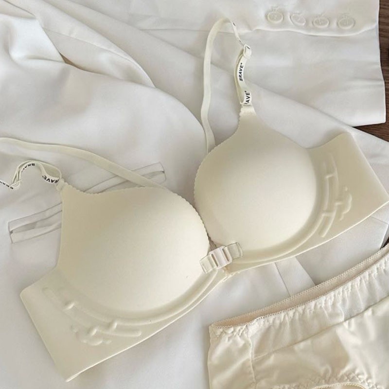 小さな胸の女性のためのフロントボタンの美しいバックブラジャー、スチールリングなしで小さな胸を押し上げて大きく見せ、副胸を引っ込める、夏のシームレスなブラジャー|undefined