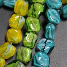 光富源彩色扭方琉璃珠异形散珠DIY饰品材料项链手链配件厂家直销