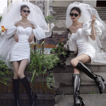 �zӰ���}����H�b��ɫ���δ�����Ĩ�ضY���r�Ђ��Ի鼆����ɭϵ