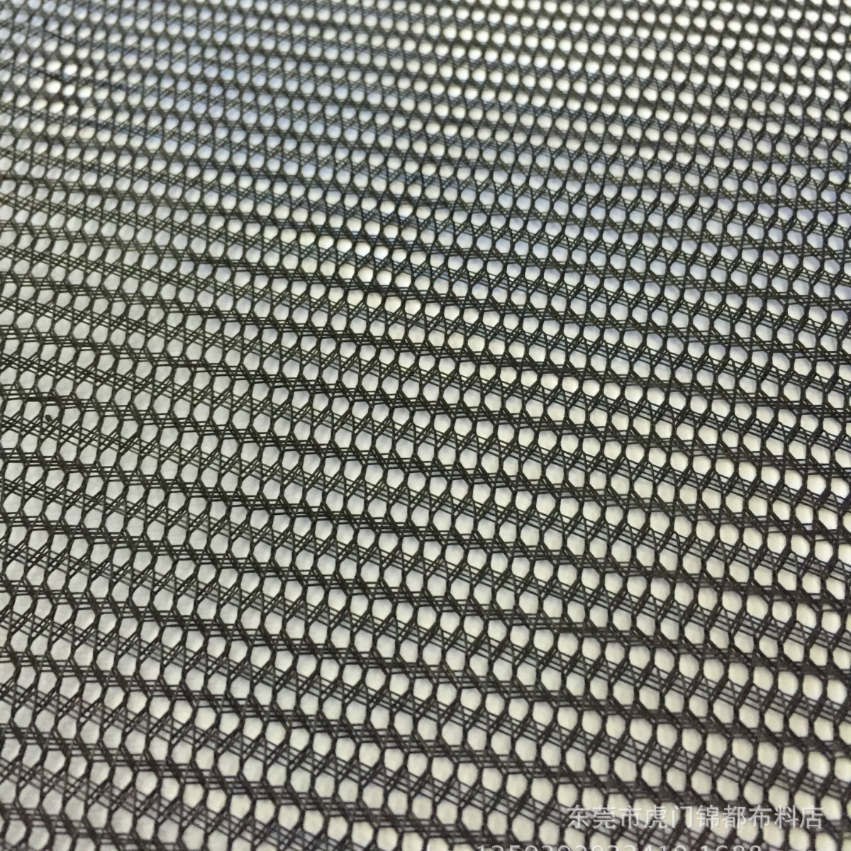 现货全涤帽网涤纶网眼布多种规格经编网布黑色四针帽子网孔透气