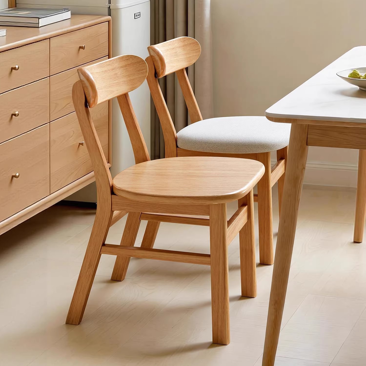 Silla de comedor doméstica 2026 nueva silla de respaldo de madera maciza comedor taburetes de madera sala de estar mesa de comedor de madera