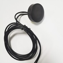 ���W �C���쾀 4G+GPS�쾀SMA�^�F�L  Ģ���^�쾀