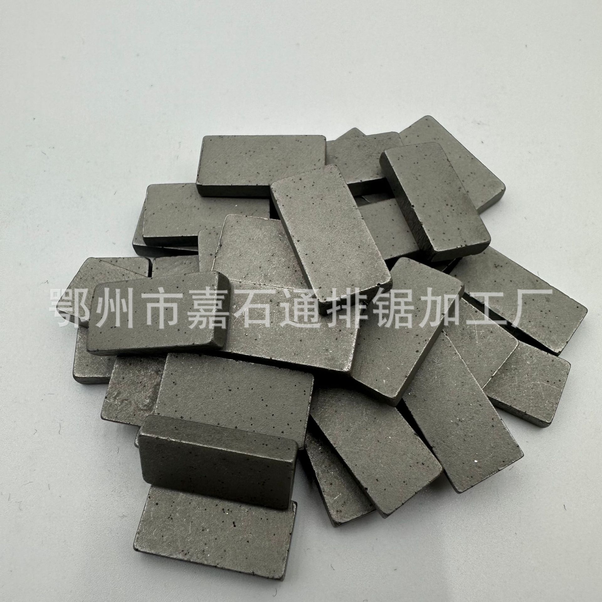 厂家供应jst排锯刀头 嘉石通2.0钢带金属合金排锯刀头切割机