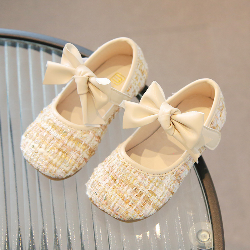 Korean version of Little Fragrant Wind Girls' Single Sweet Princess Shallow Mouth Leather 2023 Spring Children's Shoes_voghion.com