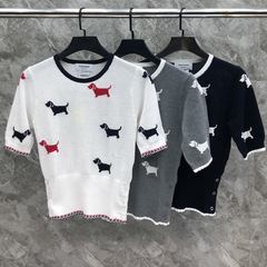 工場直売TB夏の新型高バージョンの女性モデルは、子犬の透かし彫りの綿糸ニットtシャツがセットされています