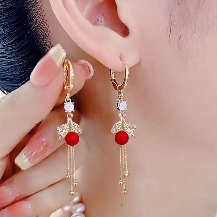 Design red earrings