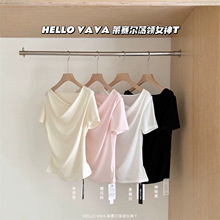 HELLO&nbsp;VAVA�Rِ���U�IŮ��T�ļ���ɫ�����@�ݚ��|�nϵ㼑ж���Ů