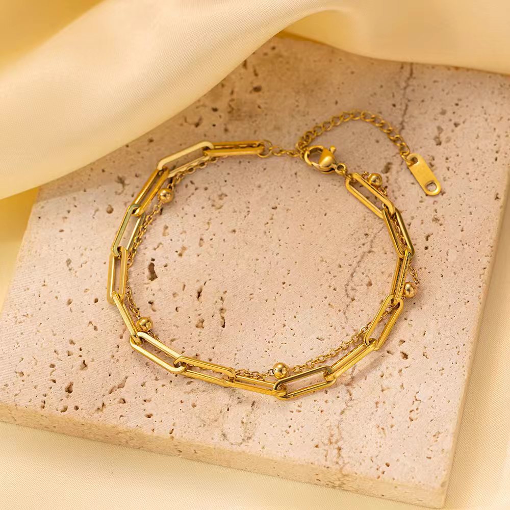 Pulsera de Acero de Titanio de Dongguan, Estilo Europeo y Americano, Diseño de Doble Cadena con Cuchillas, Exagerada, Hip-Hop, para Otoño e Invierno, No se Destiñe, para Mujer