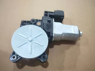 Digər kuzov və aksesuarlar Hino 155/195 2-pin right-side - ab39-2123201-cd-6-pin-fordmazda-bt50