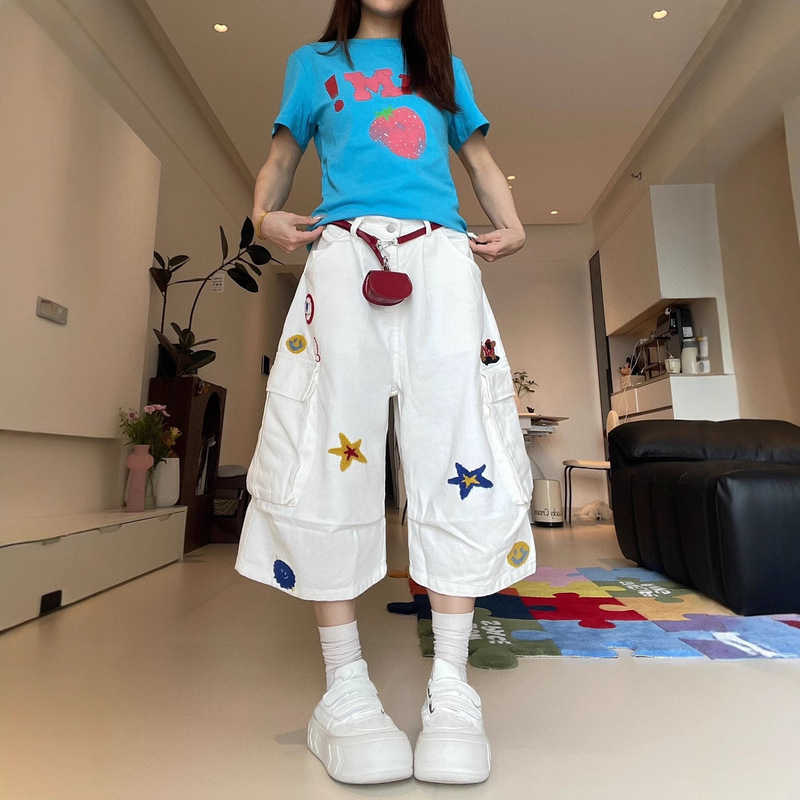 American Retro Embroidered Denim Cropped Pants for Women, New Summer Style, High-Waisted, Slimming, Loose Wide-Leg Work Shorts