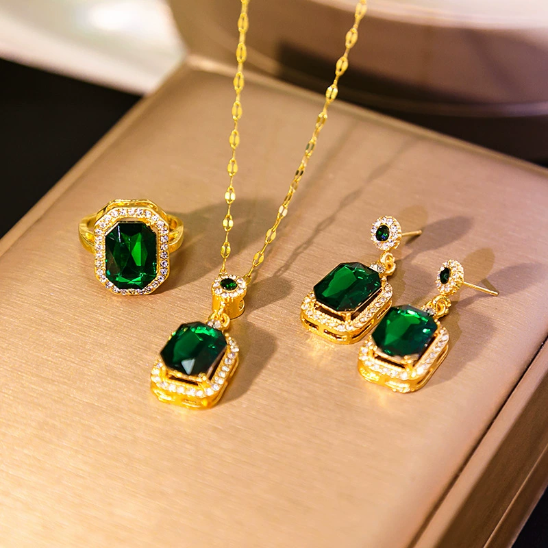 П pendant?