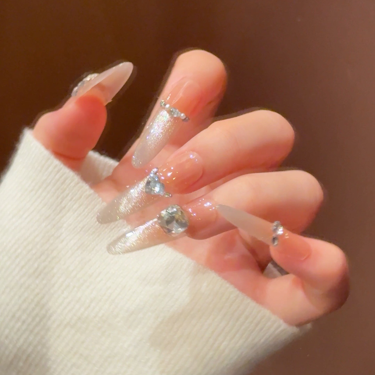 Ojos de gato desnudos largos con uñas finas para perros 4.0 largos puros hechos a mano de alta sensación de manicura de uñas falsas productos terminados