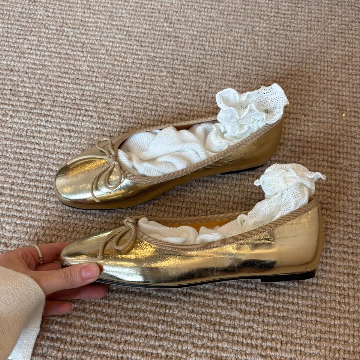 Sheepskin Version ~ Gold Shallow Mouth Bow Shoes Women's Flat Comfortable Milk Shoes French Style Slip-on Ballet Shoes