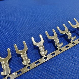 5.2���� U�� Y�νӾ�Ƭ ֱ�M�B����������-0.4�Ϻ� �ӵؾ��~����