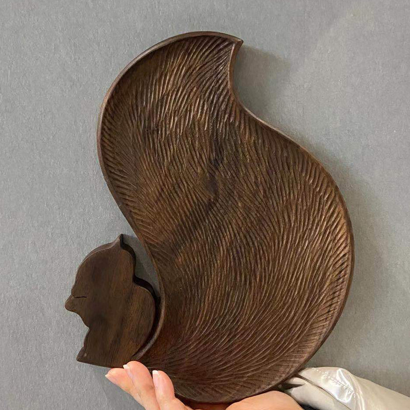 Creativo negro nuez ardilla dulces nuevo estilo chino bandeja de madera de madera maciza bandeja de comedor para niños