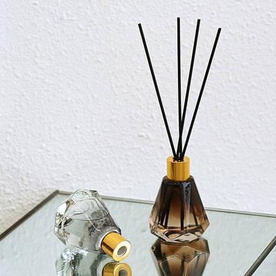 北欧风无火香薰家用空气清新剂厕所除臭精油卧室香氛摆件周末好市|ru