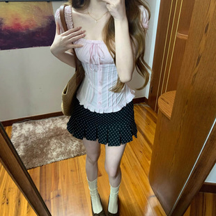 ��ɫС����������ɫ���I�����r�������������@�����^�����r��Ů