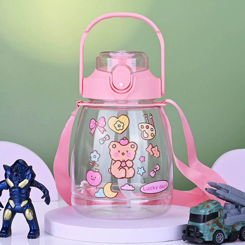 Capacious tea cup, plastic sports bottle for gym