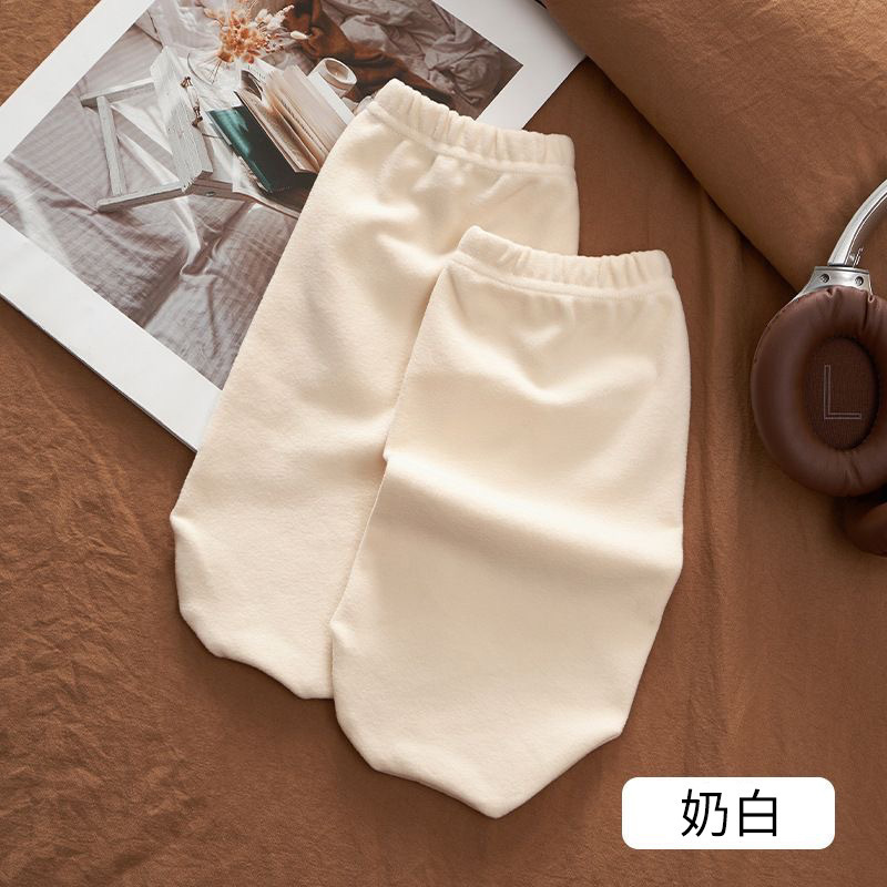 エアコンの靴下が寝ている靴下は男女保温家の月子靴下の徳毛が厚くてゆるいアマゾンの睡眠靴下です|undefined