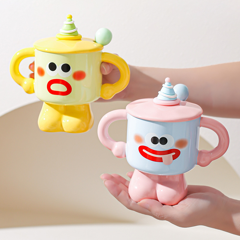 Taza de cerámica de payaso creativo con cubierta con cuchara taza de marca de taza de dormitorio de niñas taza de agua doméstica regalo de vacaciones amigos