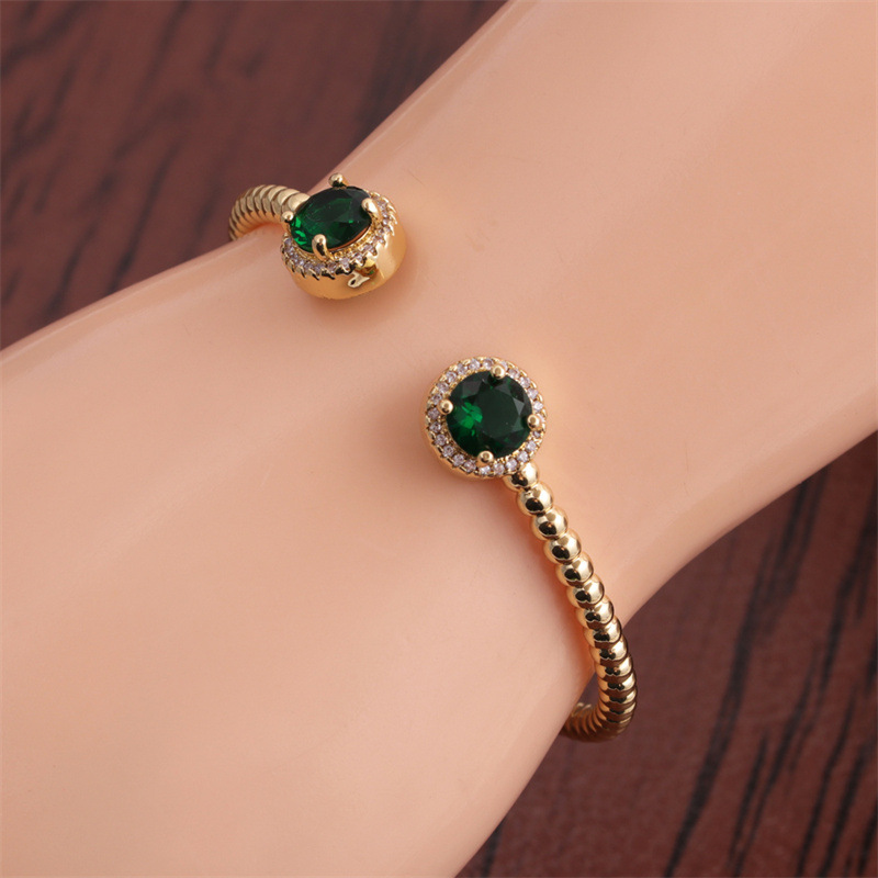 Fashion Round Copper Handmade Inlay Zircon Bangle 1 Piece