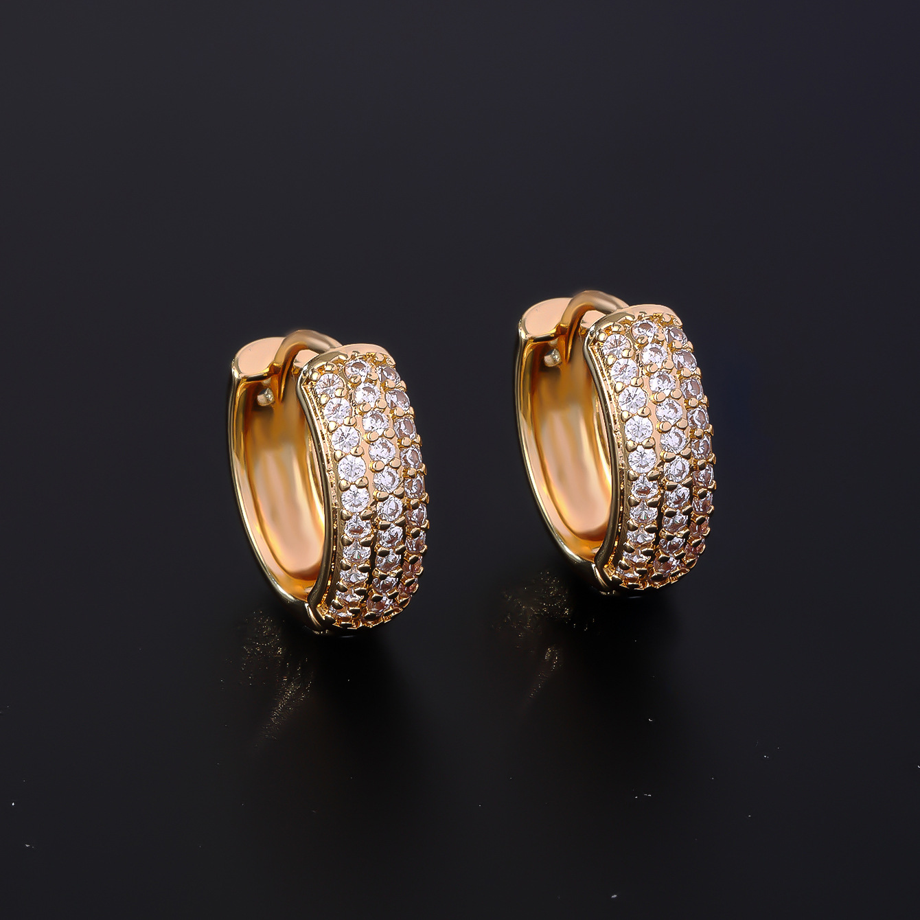 Joseph's hit hip hop round earrings jewelry trendy brand personalized micro inlaid zircon men's earrings_voghion.com